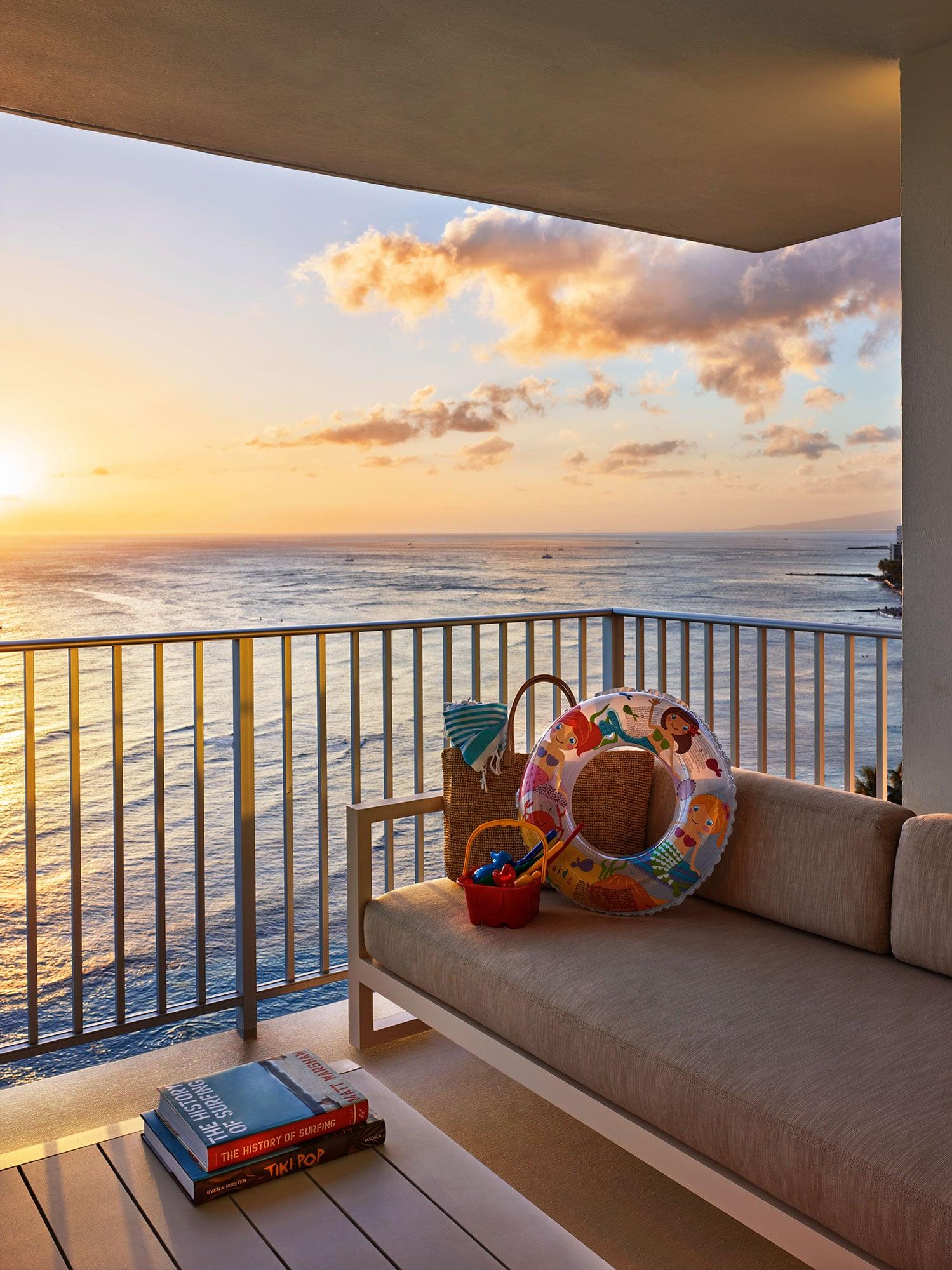 'Alohilani Resort Waikiki Beach Honolulu Exterior photo Sunset view from a suite at the Hilton Waikoloa Village