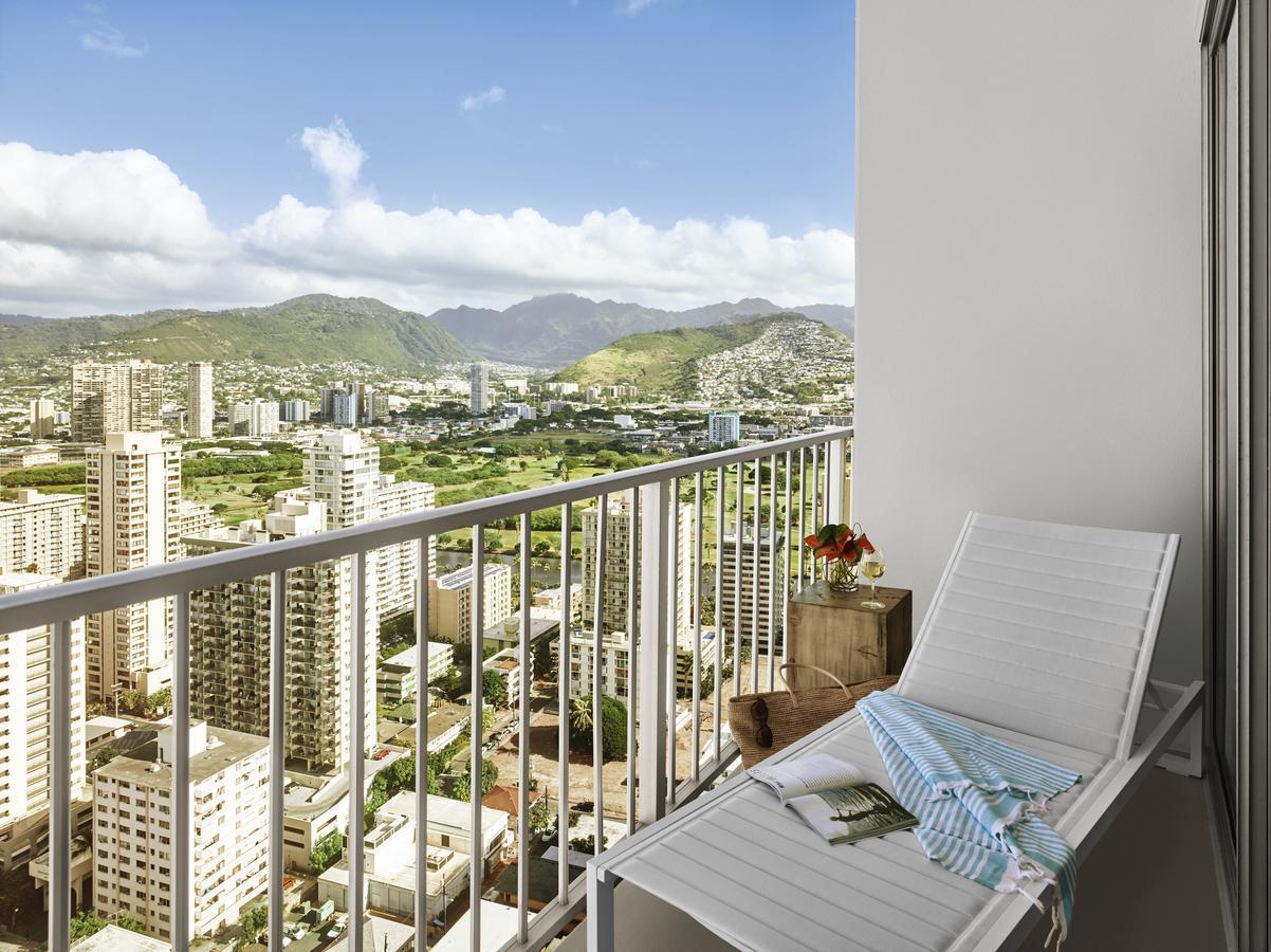 'Alohilani Resort Waikiki Beach Honolulu Exterior photo View from the balcony of a typical condominium