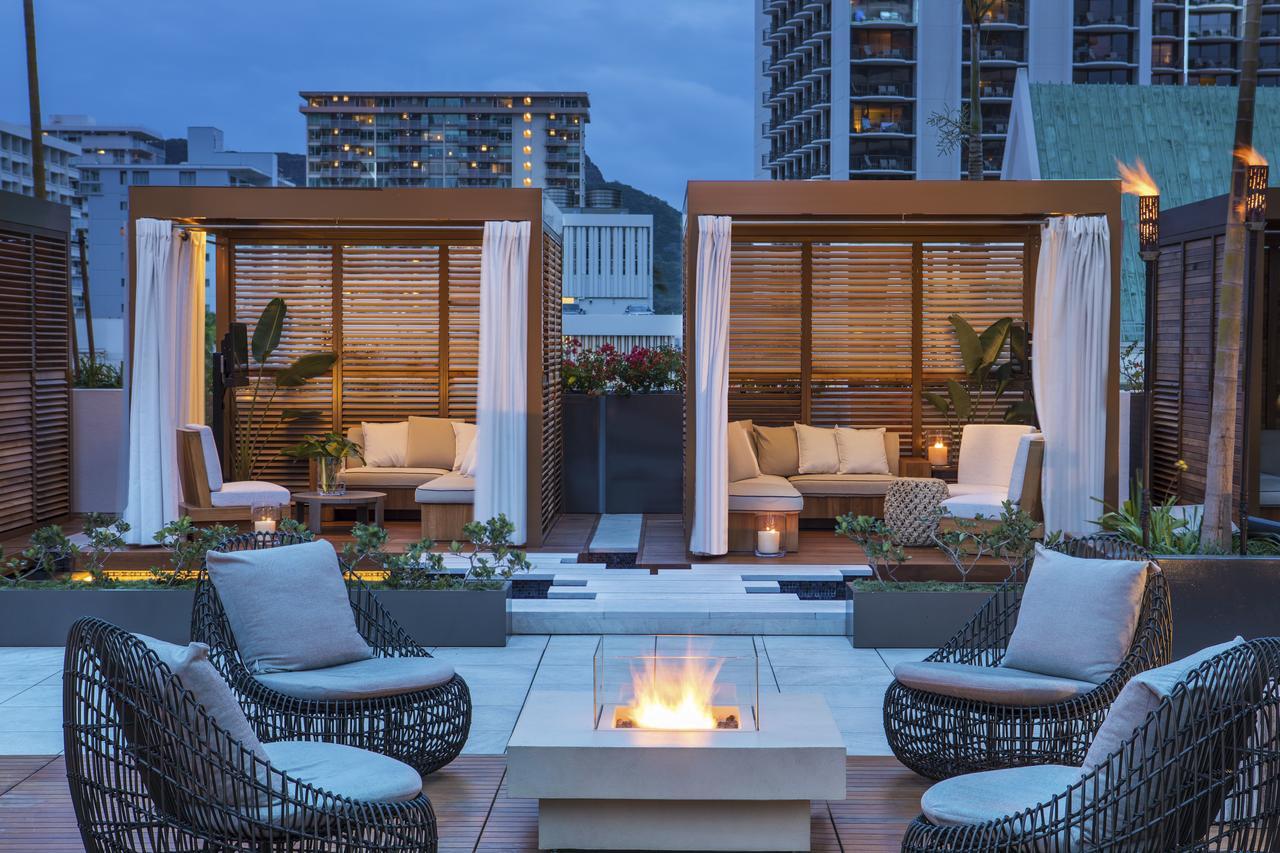 'Alohilani Resort Waikiki Beach Honolulu Exterior photo The rooftop lounge at the W Hollywood