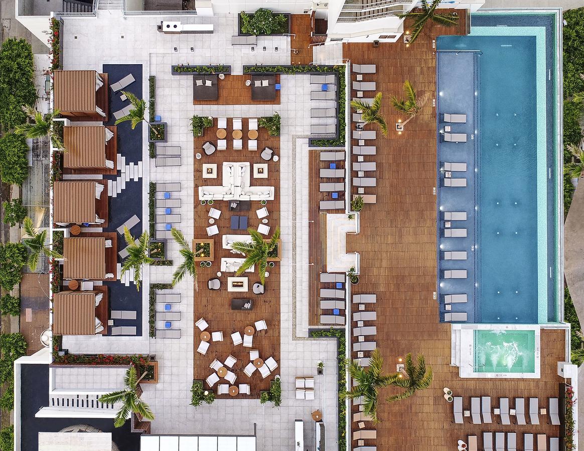 'Alohilani Resort Waikiki Beach Honolulu Exterior photo Aerial view of the pool deck at the W South Beach